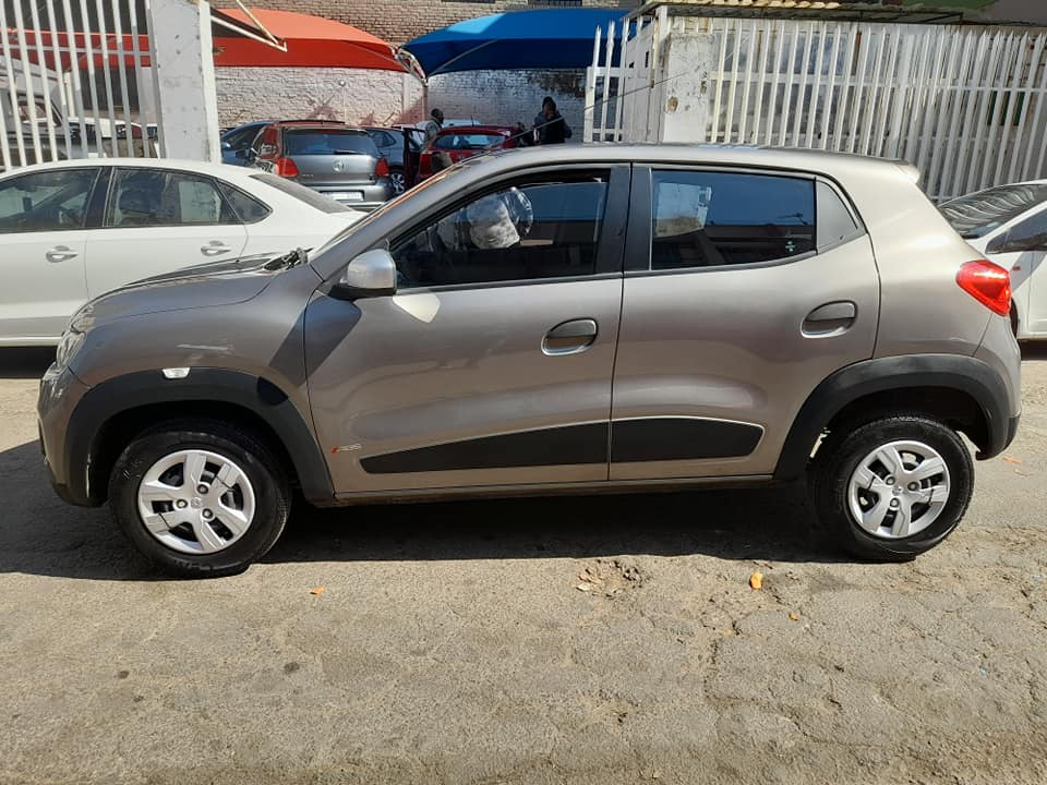 2019 RENAULT KWID 1.0 13000KM AVAILABLE CONTACT LEON ON