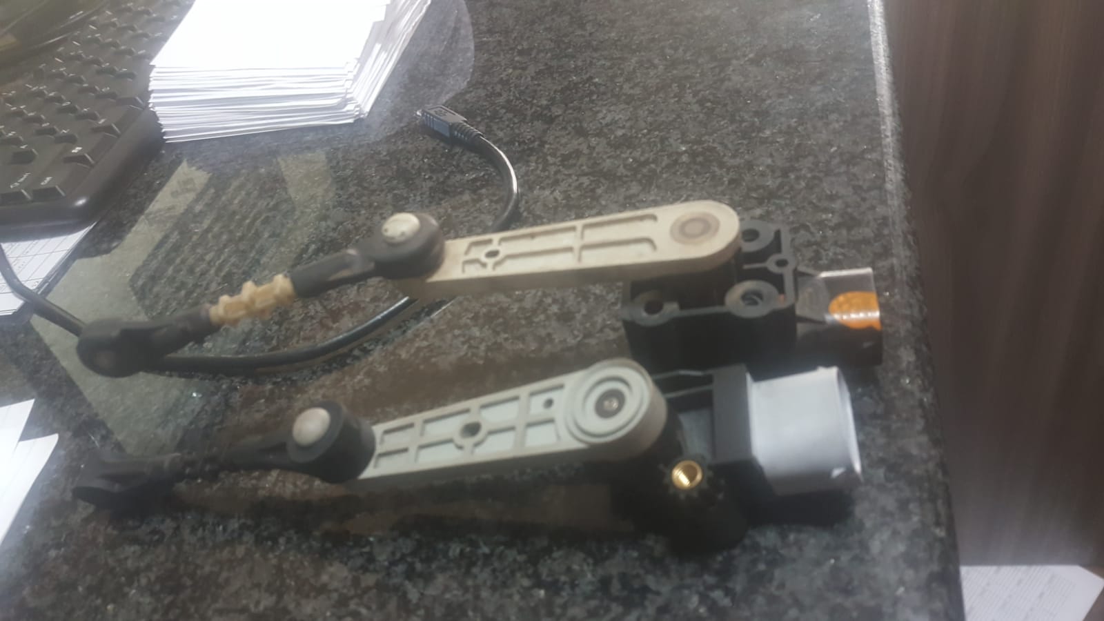 2007 Range Rover Sport 4.4l V8 Height Sensor for sale