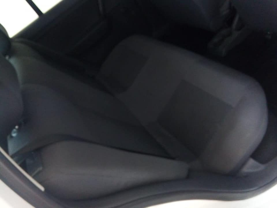 2012 VW POLO VIVO 1.4 TRENDLINE , SEDAN  106 000km  WHITE  AUTOMATIC  SPAREKEY