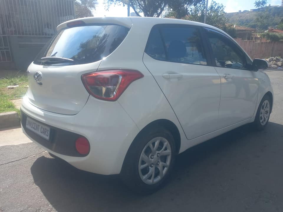 2018 HYUNDAI i10 GRAND 1.0 PETROL, MANUAL, WHITE COLOR, MILEAGE 84000KMS