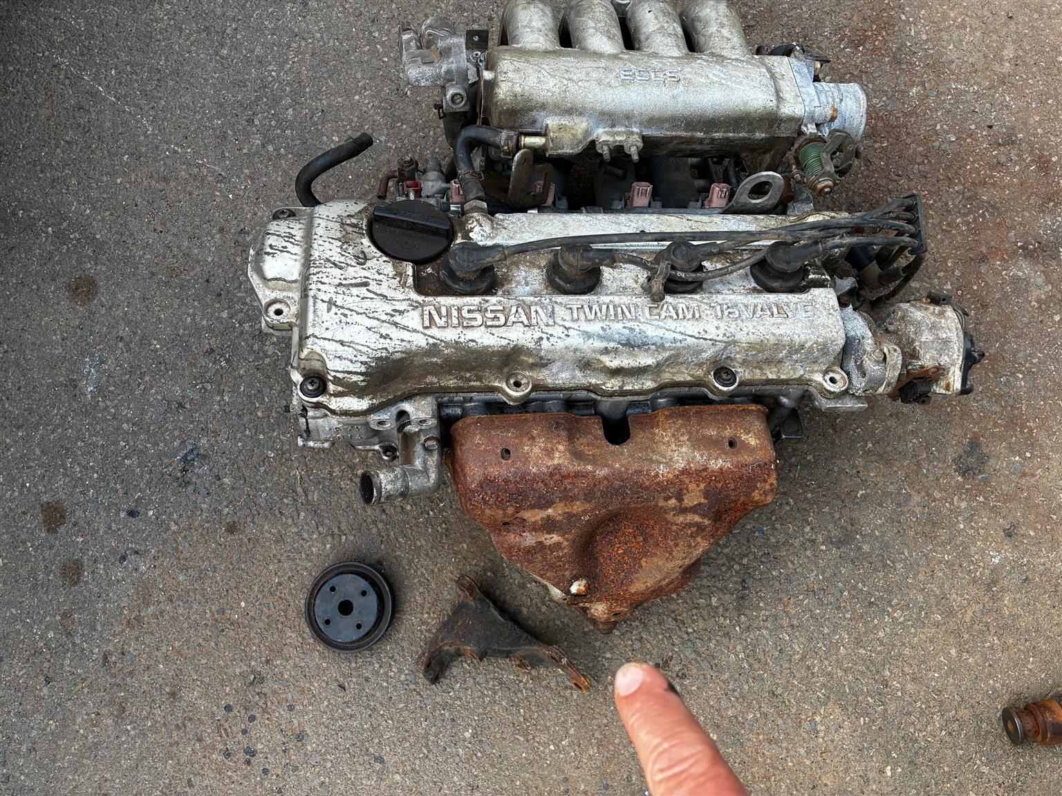 Nissan Cylinder Head - Private Seller Nissan Cylinder Head - Private Seller