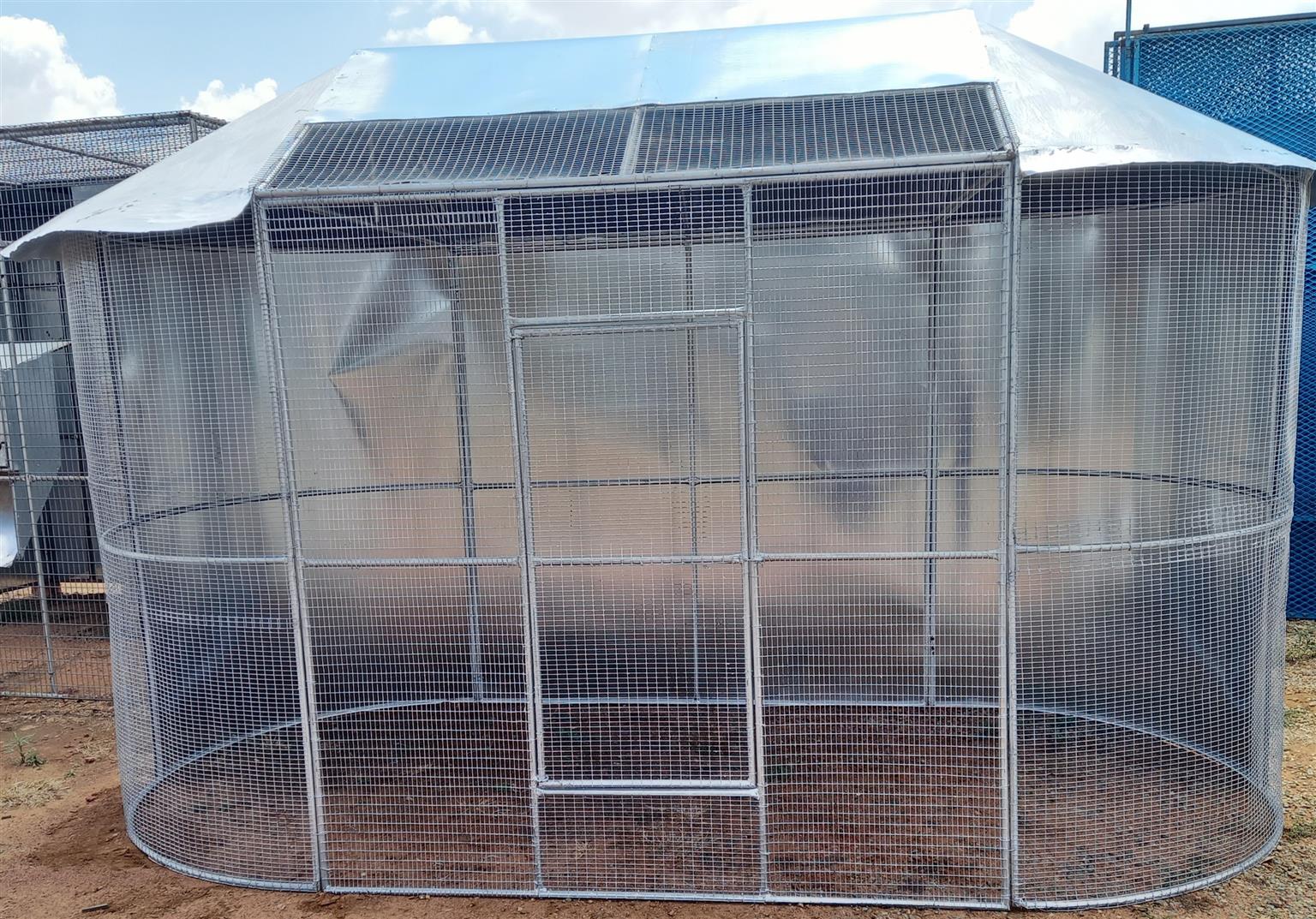 Oval aviary  cage with 2 doors