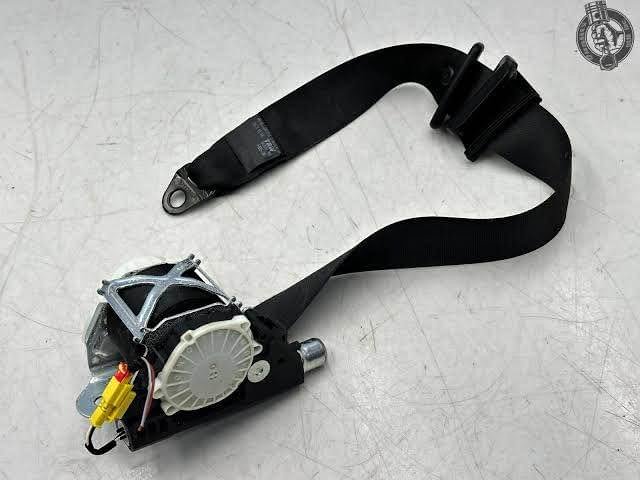 MERCEDES,VWs CARs, SEAT BELTS - Private Seller MERCEDES,VWs CARs, SEAT BELTS - Private Seller