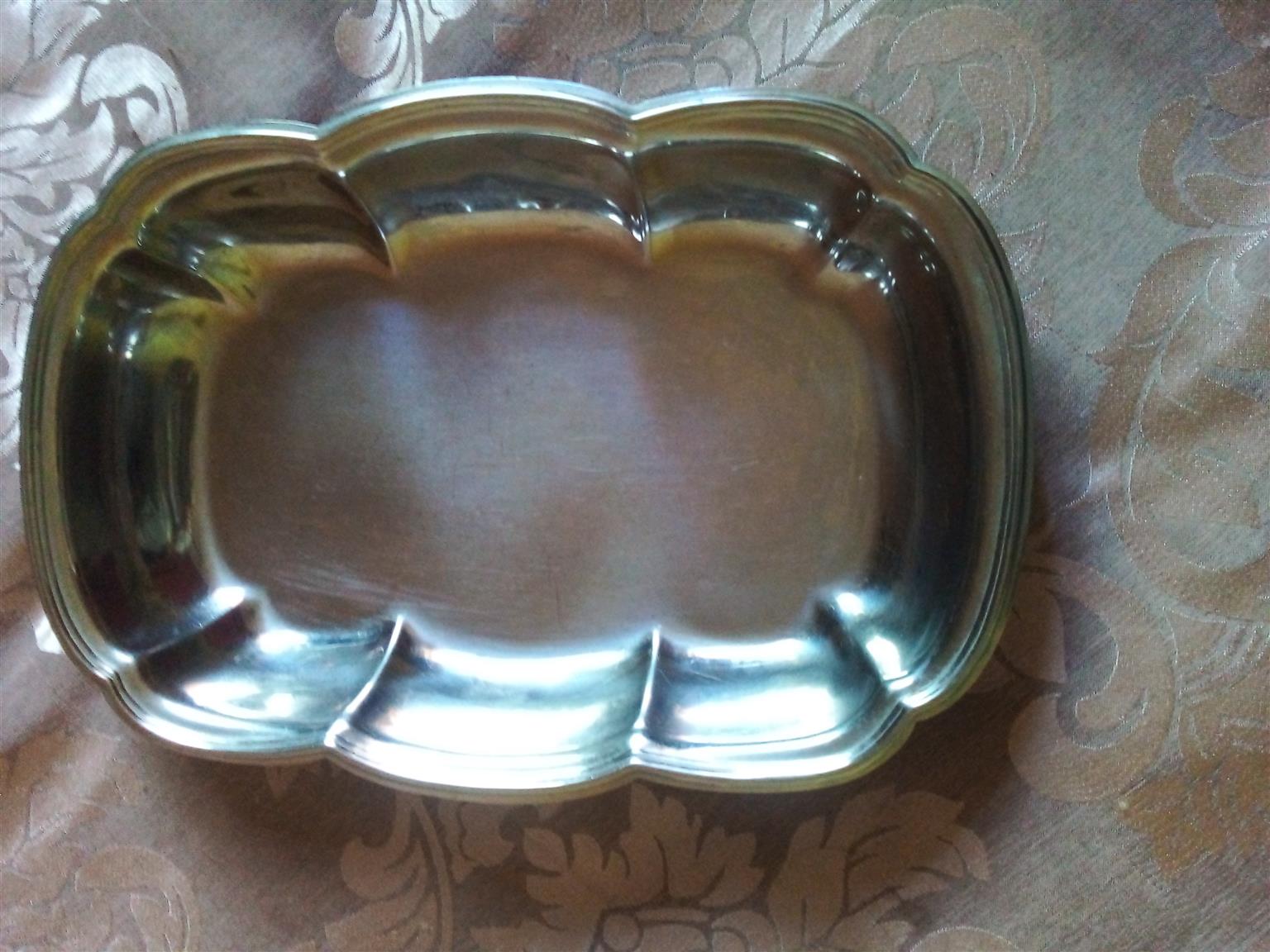 Stainless Silver bowl – very nice, unused and classy Stainless Silver bowl – very nice, unused and classy