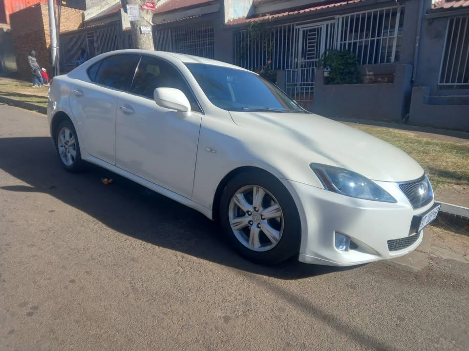 2010 Lexus IS250 V6 Petrol, Manual, White,