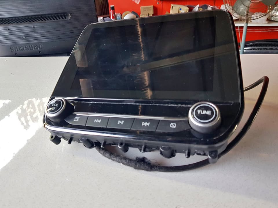 Radio screen Ford fiesta 2020!! - Private Seller