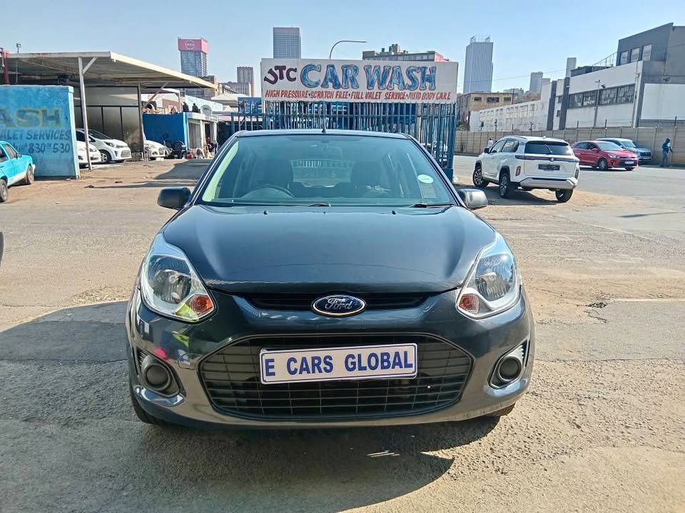 2012 Ford Fiesta