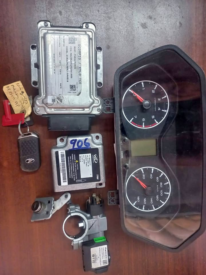 Mahindra scorpio s6 lockset available - Private Seller Mahindra scorpio s6 lockset available - Private Seller