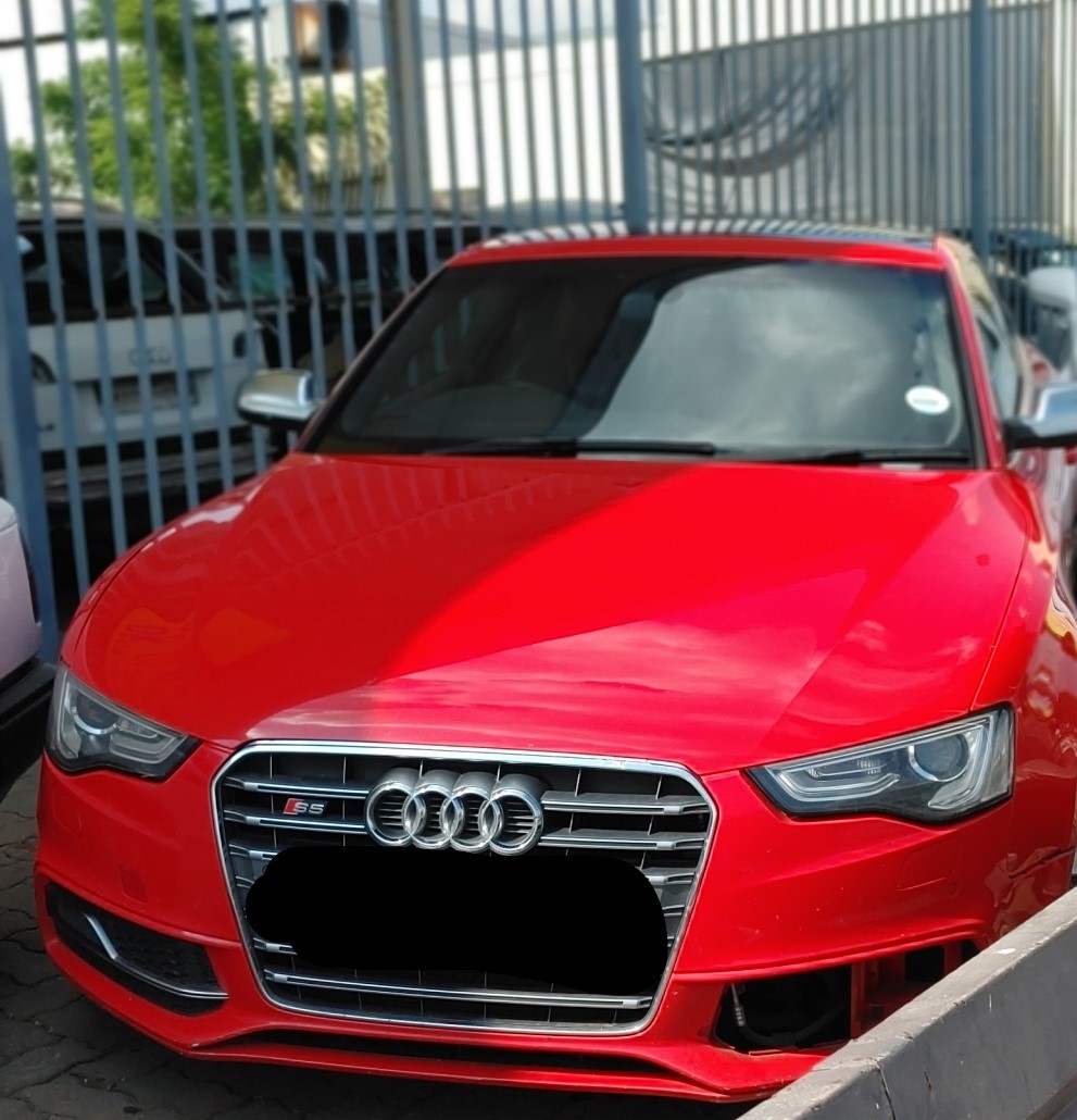AUDI S5 3L V6 STRIPPING FOR SPARES - Private Seller AUDI S5 3L V6 STRIPPING FOR SPARES - Private Seller