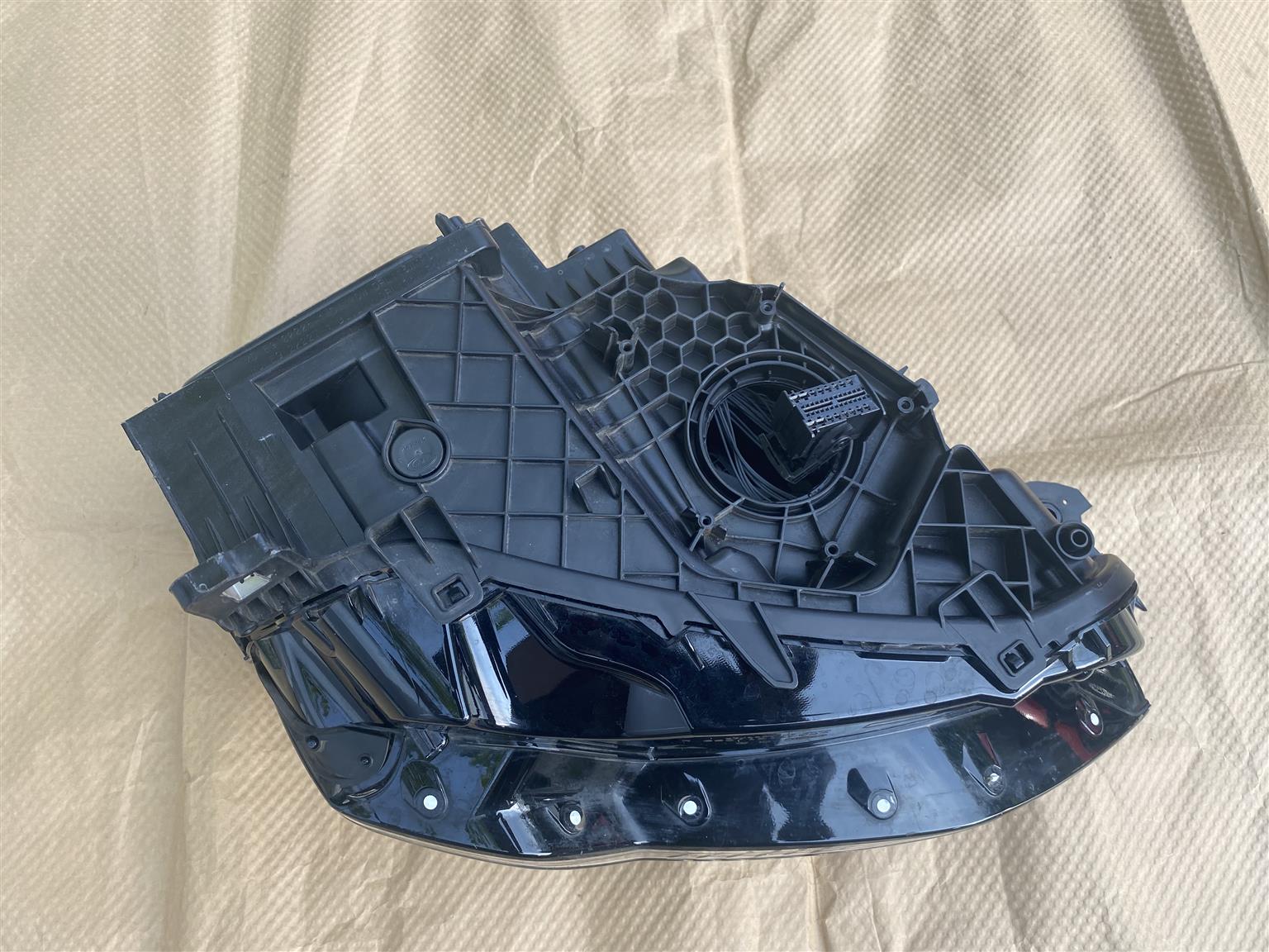 2023 AUDI Q3 S-LINE FULL LED HEADLIGHT LEFT SIDE FOR SALE. IN PRISTINE CONDITION - Private Seller 2023 AUDI Q3 S-LINE FULL LED HEADLIGHT LEFT SIDE FOR SALE. IN PRISTINE CONDITION - Private Seller