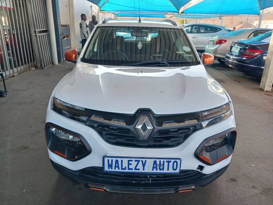 2024 RENAULT KWID CLIMBER 1.0 Transmission: Automatic Mileage: 21000km Fueltype: Petrol White