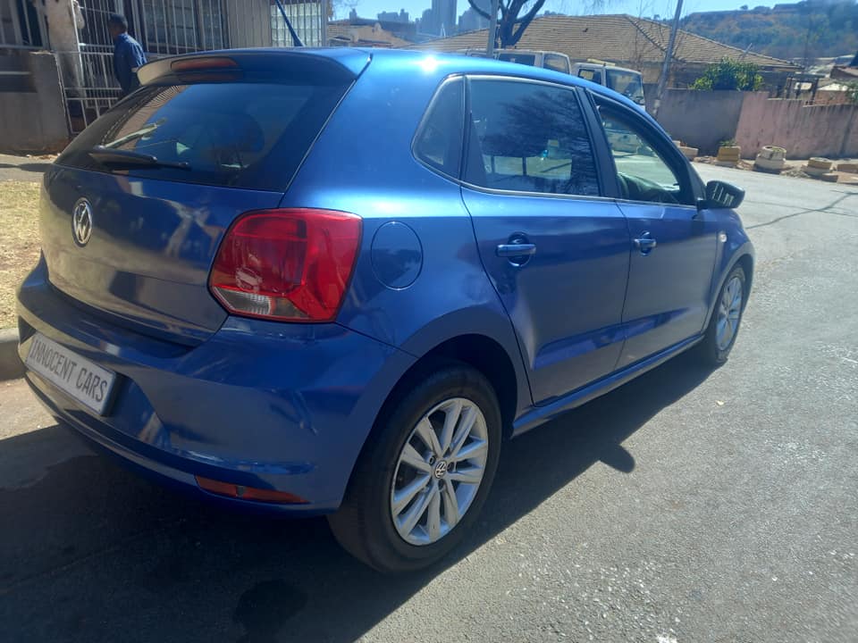 2020 VW POLO VIVO HATCHBACK T-LINE 1.4 ENGINE PETROL, MANUAL