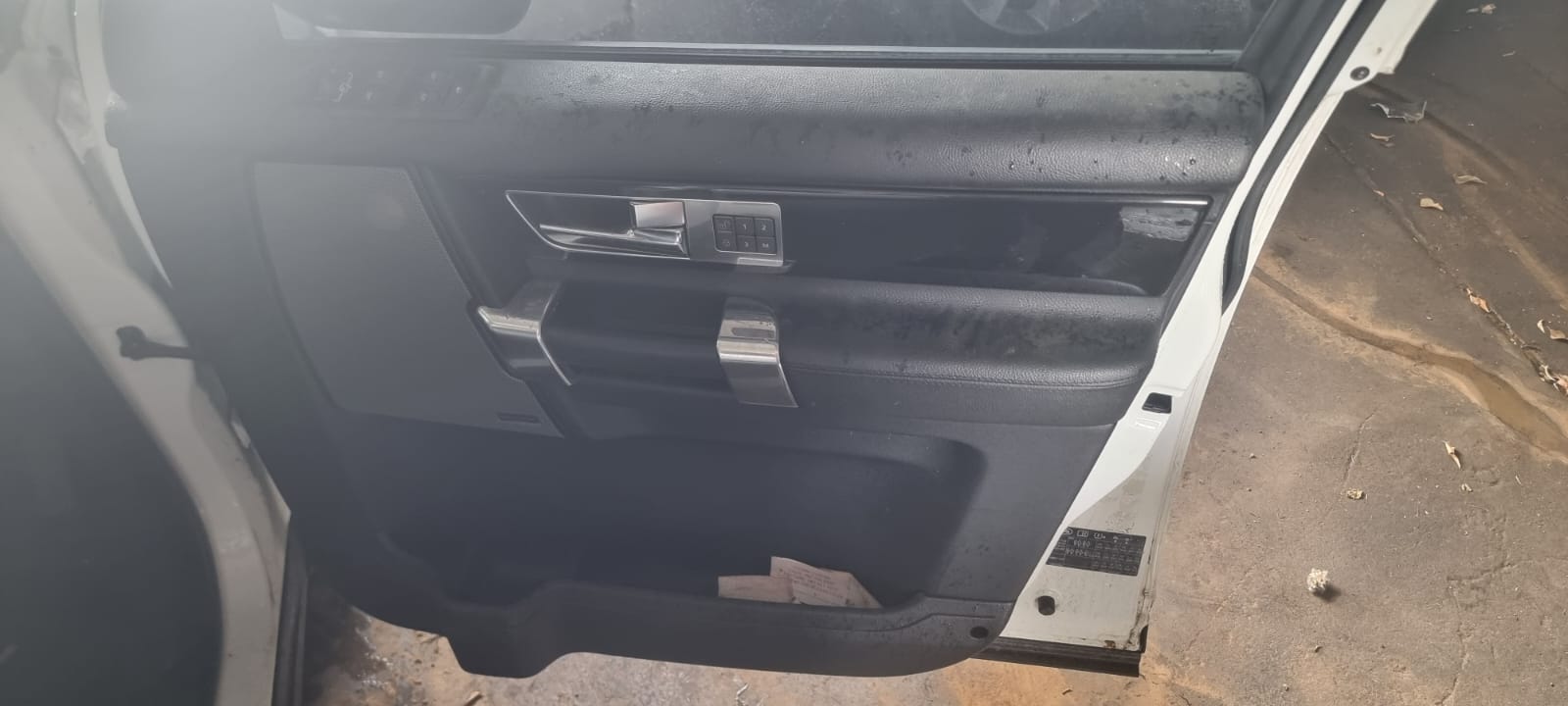2013 Discovery 4 3.0l SDV6 HSE Door Panels for sale - Private Seller