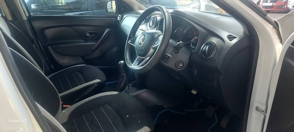 Renault Sandero T900 Stepway Manual petrol