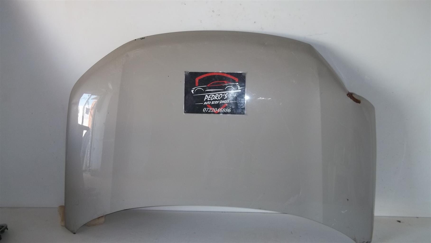 Suzuki Vitara 3 '15+ Bonnet - Private Seller Suzuki Vitara 3 '15+ Bonnet - Private Seller
