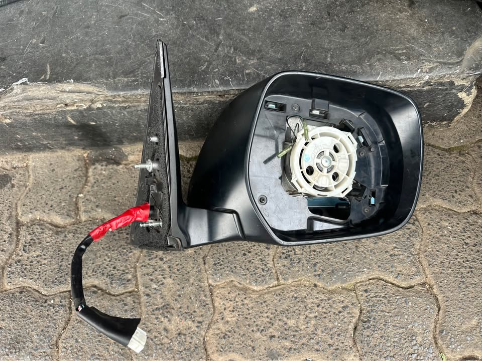 Toyota Prado right side mirror with camera - Private Seller Toyota Prado right side mirror with camera - Private Seller