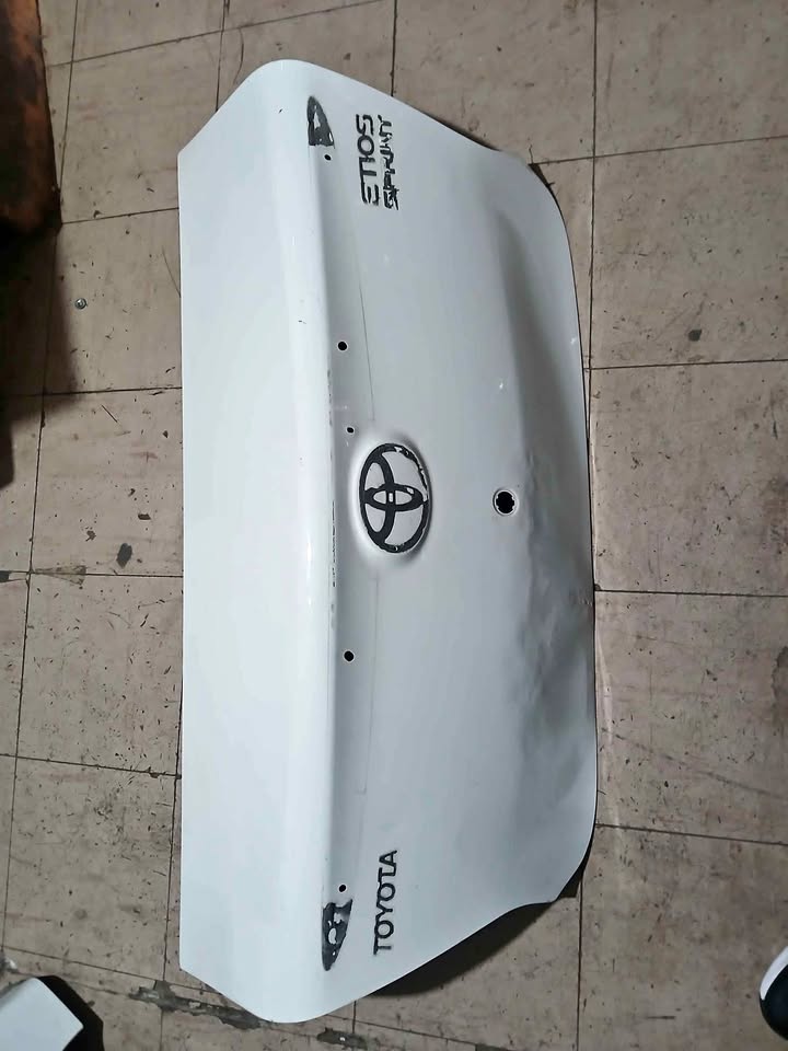 I have Toyota etios bootgate - Private Seller I have Toyota etios bootgate - Private Seller