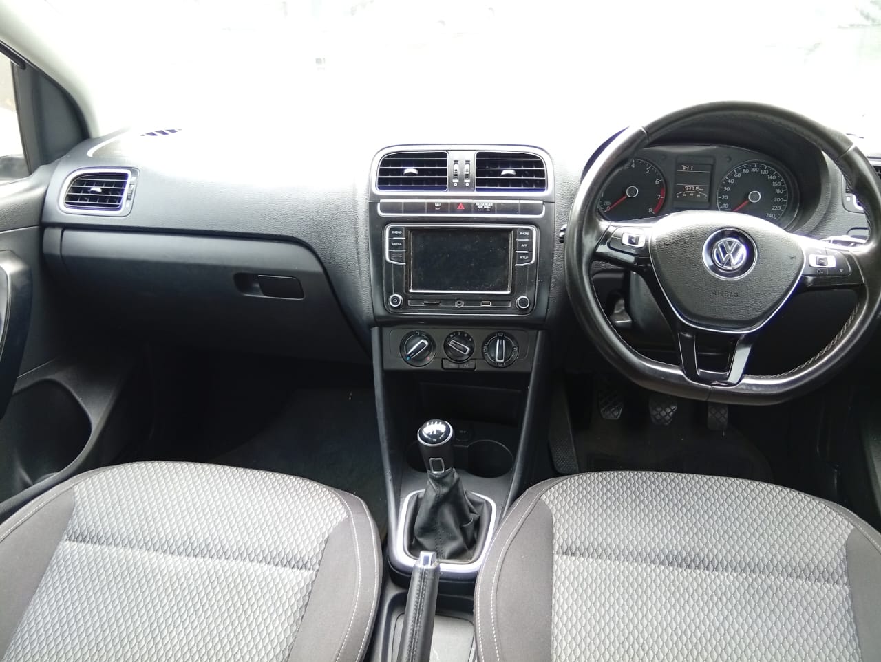 Used 2021 Volkswagen Polo sedan 1.4 Comfortline - Private Seller Used 2021 Volkswagen Polo sedan 1.4 Comfortline - Private Seller