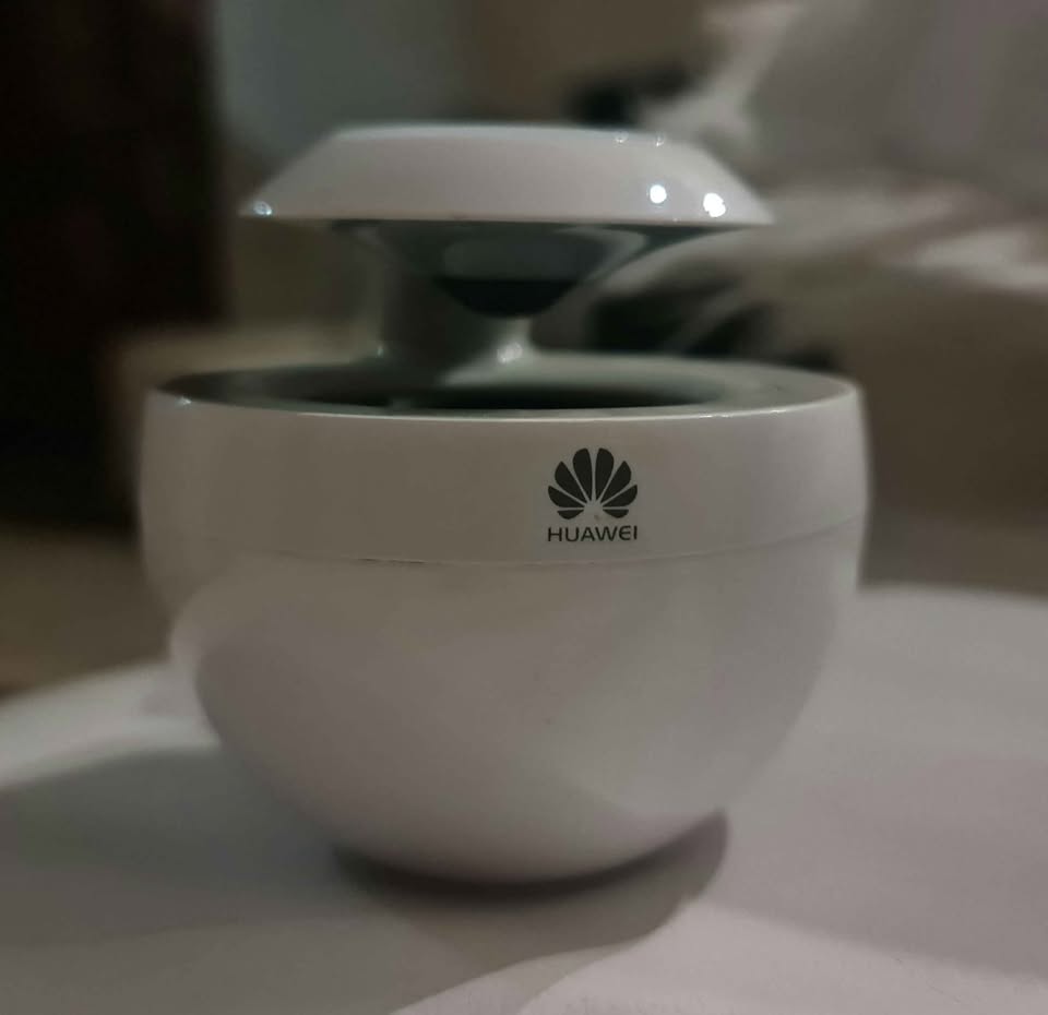 Huawei Bluetooth Speaker AM08 Swan Hands-free Speaker Portable Mini MP3 player without box Huawei Bluetooth Speaker AM08 Swan Hands-free Speaker Portable Mini MP3 player without box