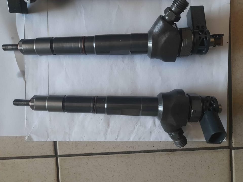 Audi VW 2.0tdi injectors - Private Seller