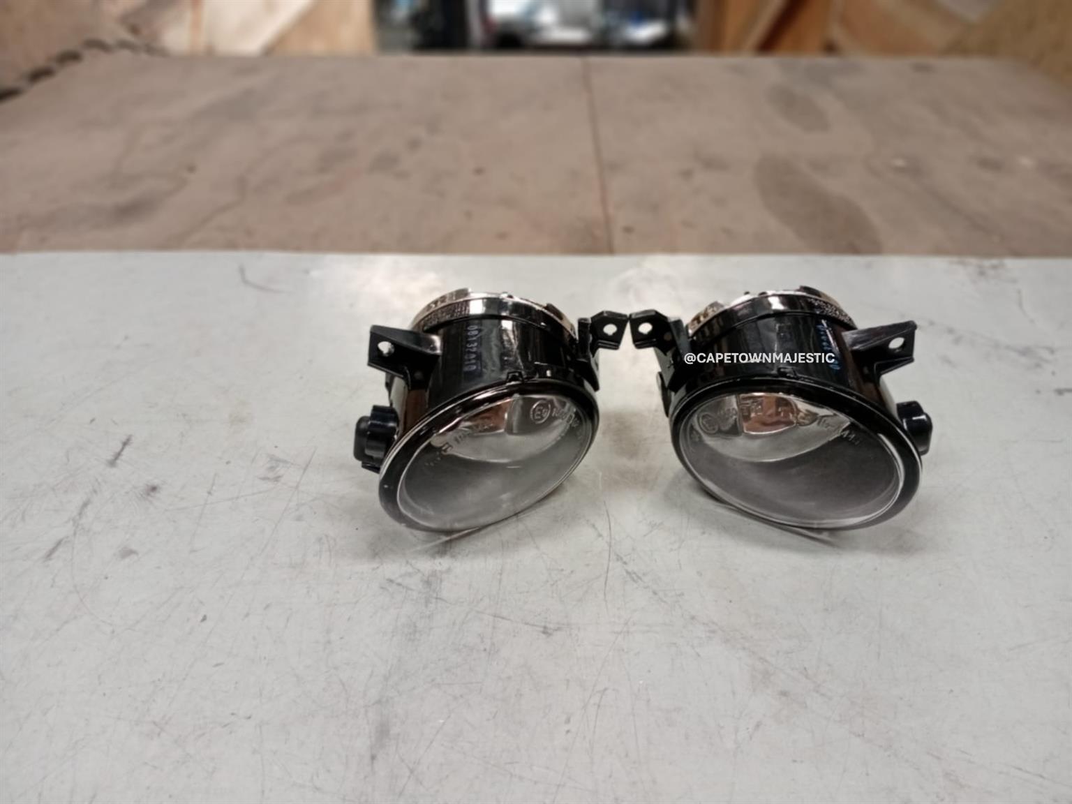 VW AMAROK 2010 NEW FOG LIGHT SET FOR SALE - Private Seller