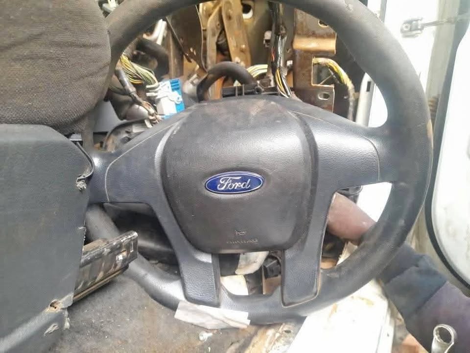 FORD RANGER DASHBOARD AND STEERING AIRBAG