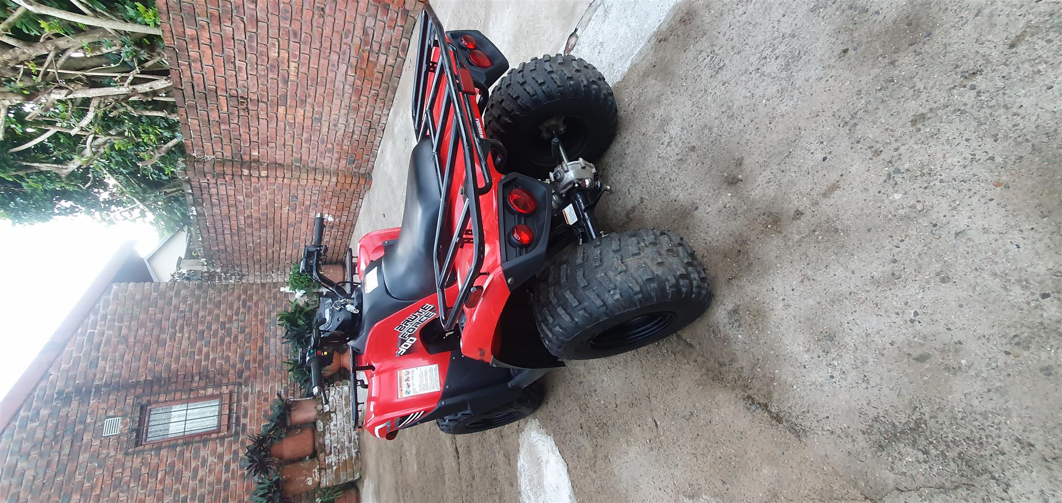 2021 Brute Force 300cc 4x2