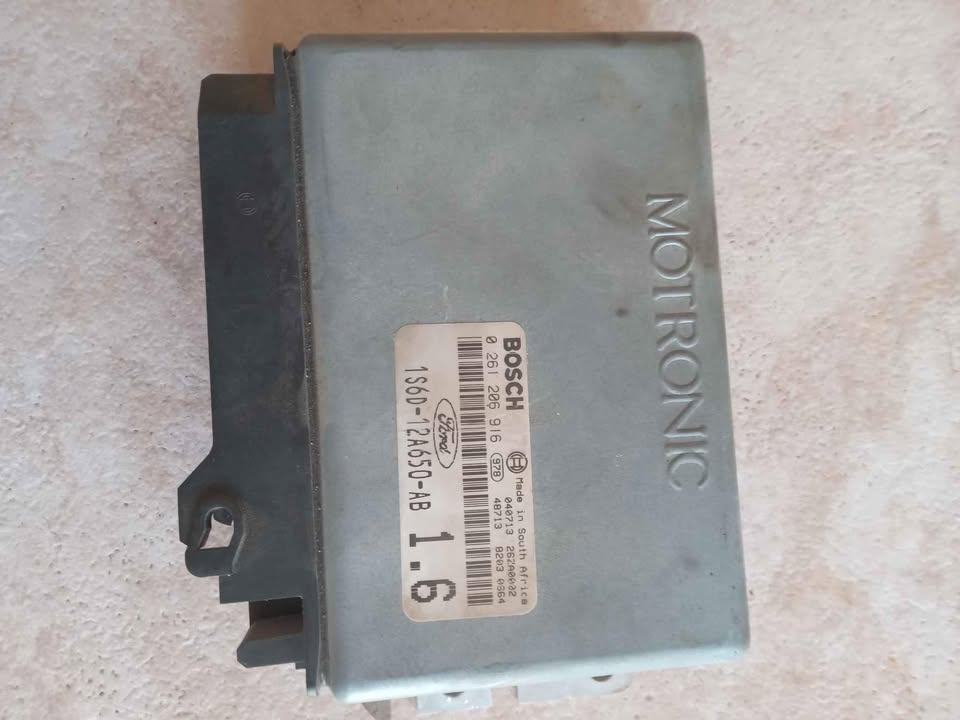 Ford Ikon 1.6 Ecu/computer box with transponder - Private Seller Ford Ikon 1.6 Ecu/computer box with transponder - Private Seller