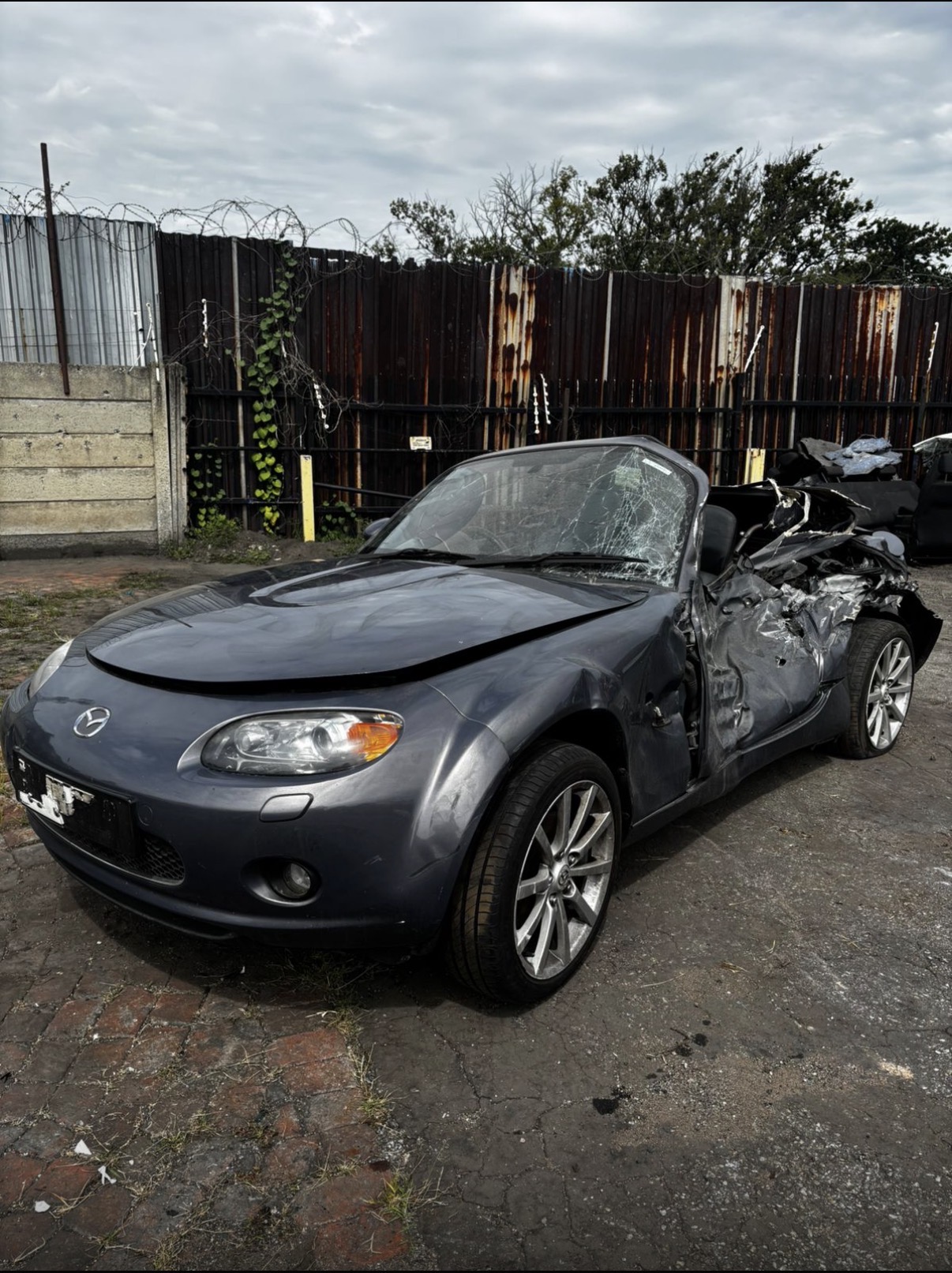 2009 MAZDA MX-5 2.0 #LF ROADSTER 118KW STRIPPING FOR SPARES - Private Seller