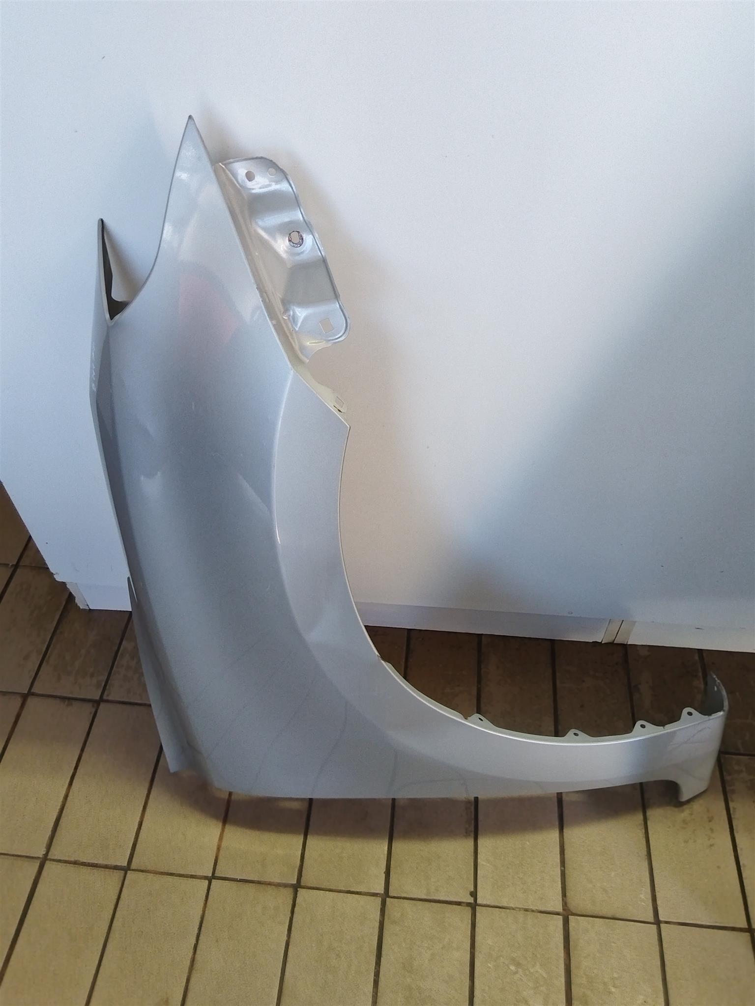 2022 SUZUKI SWIFT GRAY FENDER AVAILABLE FOR SALE - Private Seller 2022 SUZUKI SWIFT GRAY FENDER AVAILABLE FOR SALE - Private Seller
