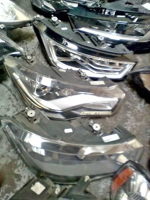 Audi A1 headlight 2017 - Private Seller Audi A1 headlight 2017 - Private Seller