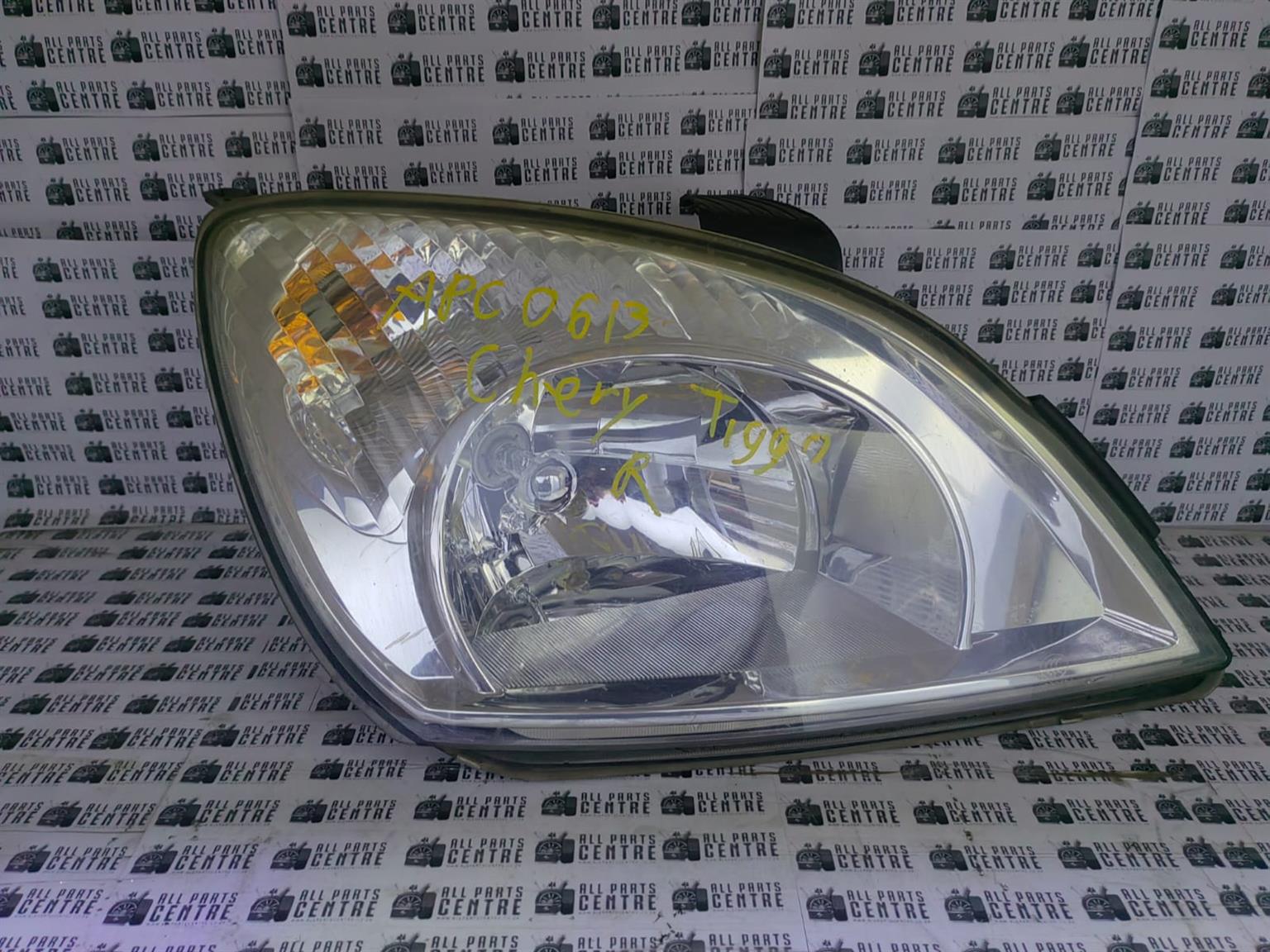 Chery Tiggo headlight for sale used Chery Tiggo headlight for sale used