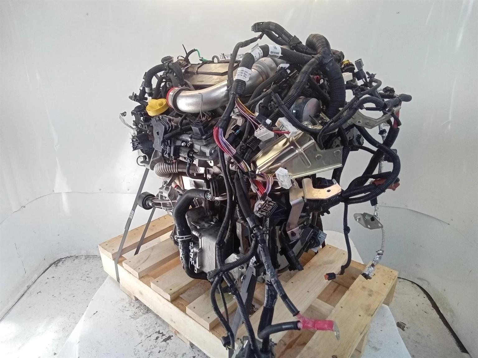 Renault 2.0L M9R Engine – Reliable Diesel Power Unit - Private Seller Renault 2.0L M9R Engine – Reliable Diesel Power Unit - Private Seller