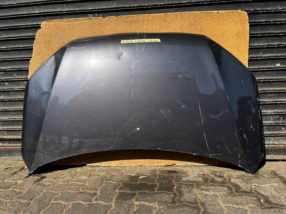 TOYOTA URBAN CRUISER BONNET 2020-2022 - Private Seller TOYOTA URBAN CRUISER BONNET 2020-2022 - Private Seller