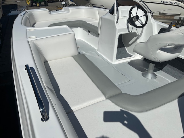 Explorer EVO 19SLC(NEW)with NEW Yamaha F150hp Motor