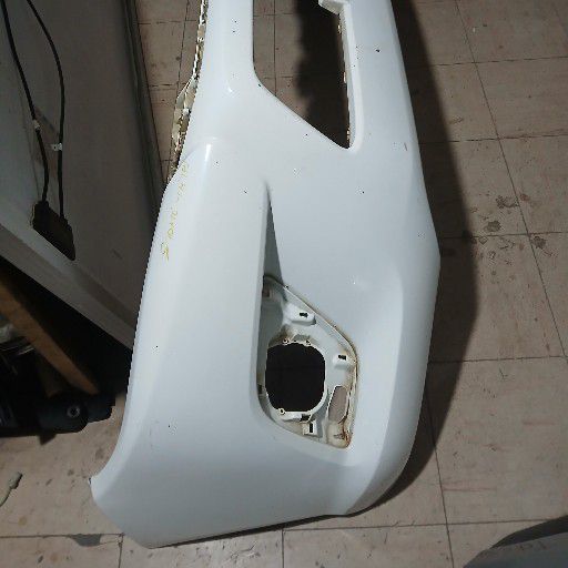 Toyota hilux gd6 bumper - Private Seller Toyota hilux gd6 bumper - Private Seller