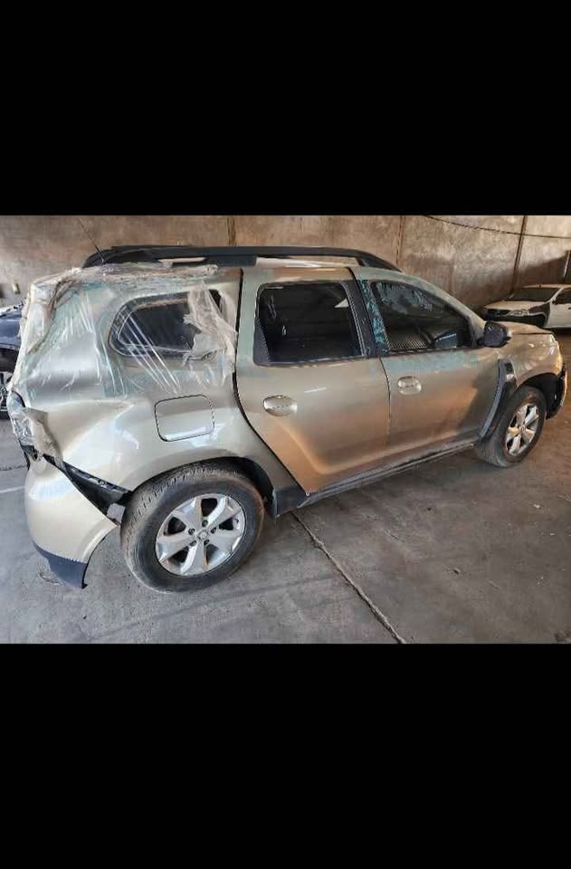 RENAULT  DUSTER 1.5 dCI STRIPPING