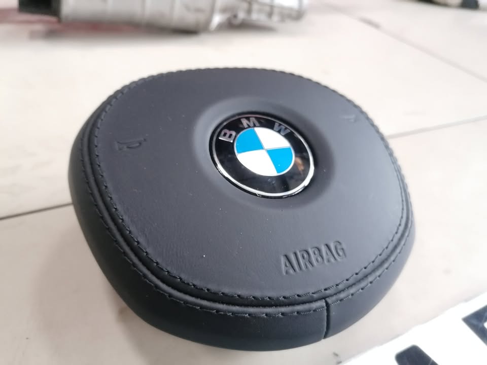 BMW G01 X3 STEERING AIR BAG - Private Seller BMW G01 X3 STEERING AIR BAG - Private Seller