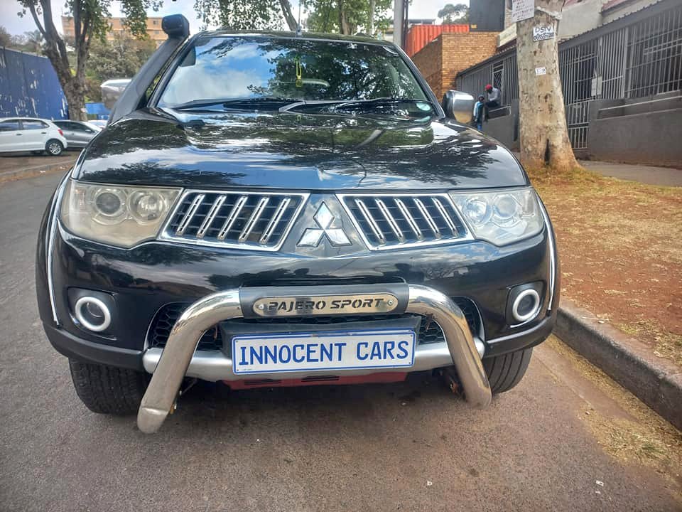 2010 MITSUBISHI PAJERO SPORT  3.2 ENGINE DIESEL, AUTOMATIC 4X4, 2010 MITSUBISHI PAJERO SPORT  3.2 ENGINE DIESEL, AUTOMATIC 4X4,