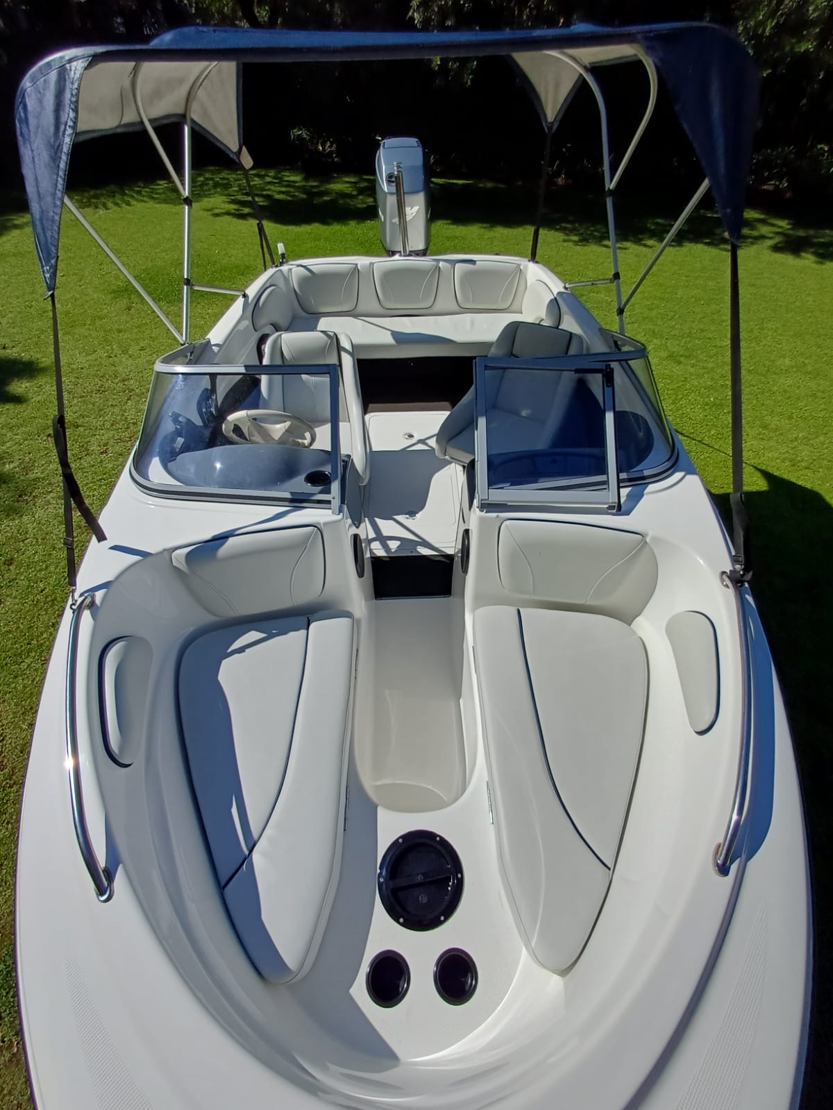 For Sale: 2006 Viking Carrera 16FT Bow Rider 7 seater - Private Seller