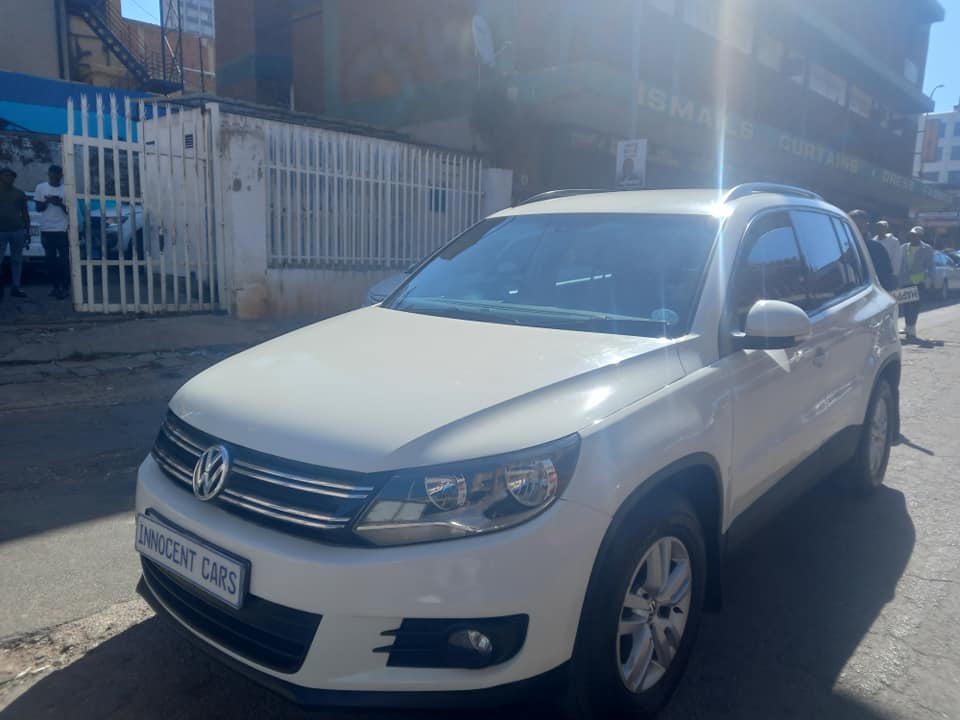 2015 VW TIGUAN 2.0 TDI DIESEL, AUTOMATIC TRANSMISSION, WHITE COLOUR, MILEAGE 81000KM