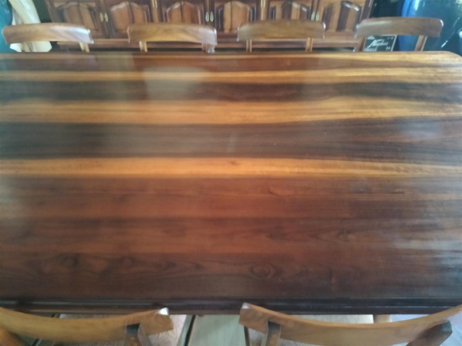 Diningroom Table