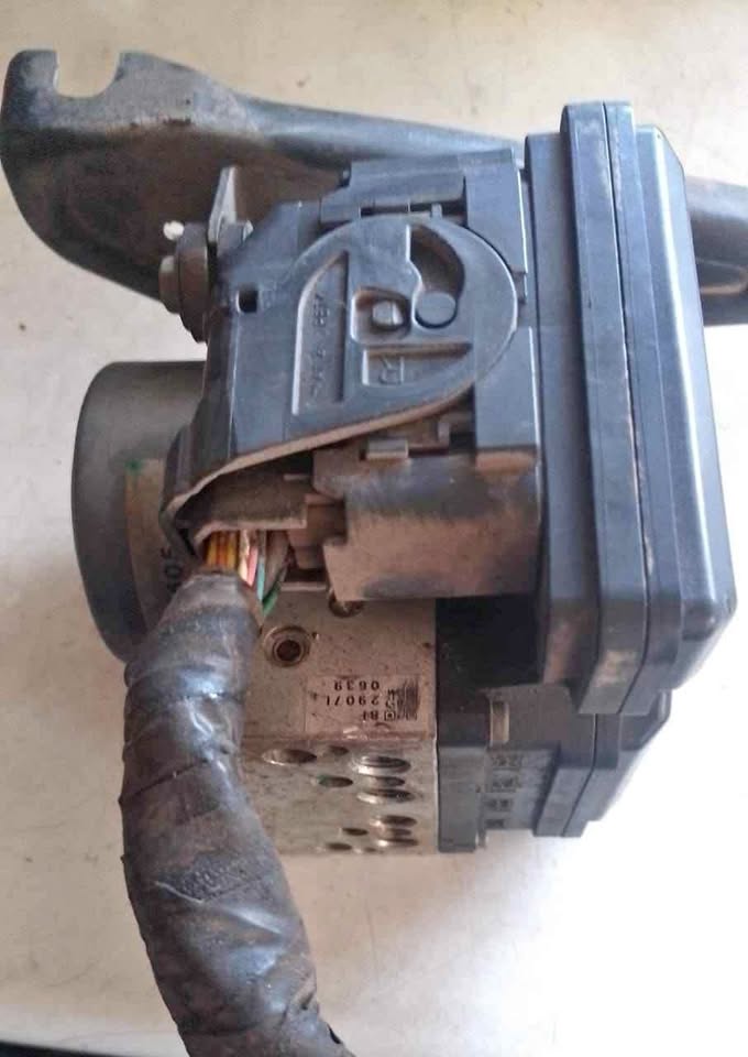 Nissan Juke abs pump - Private Seller Nissan Juke abs pump - Private Seller