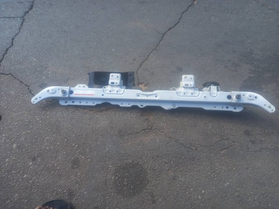 Toyota Corolla Radiator upper Support panel Fits specific models such as the Toyota Corolla, Virtz R - Private Seller Toyota Corolla Radiator upper Support panel Fits specific models such as the Toyota Corolla, Virtz R - Private Seller