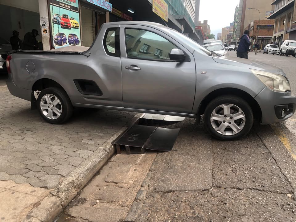 2013 CHEVROLET  UTILITY 1.4