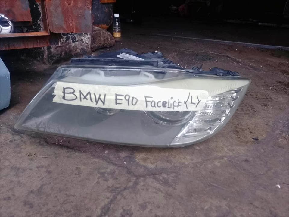 BMW E90 Facelift Left Headlight - Private Seller BMW E90 Facelift Left Headlight - Private Seller