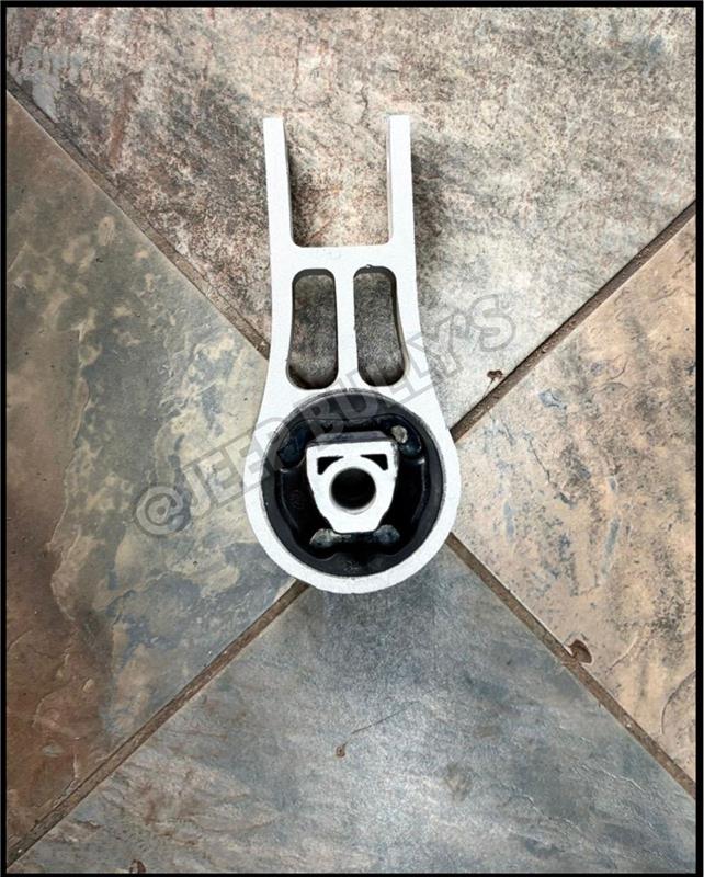 Jeep Cherokee Engine Mountings - Private Seller Jeep Cherokee Engine Mountings - Private Seller