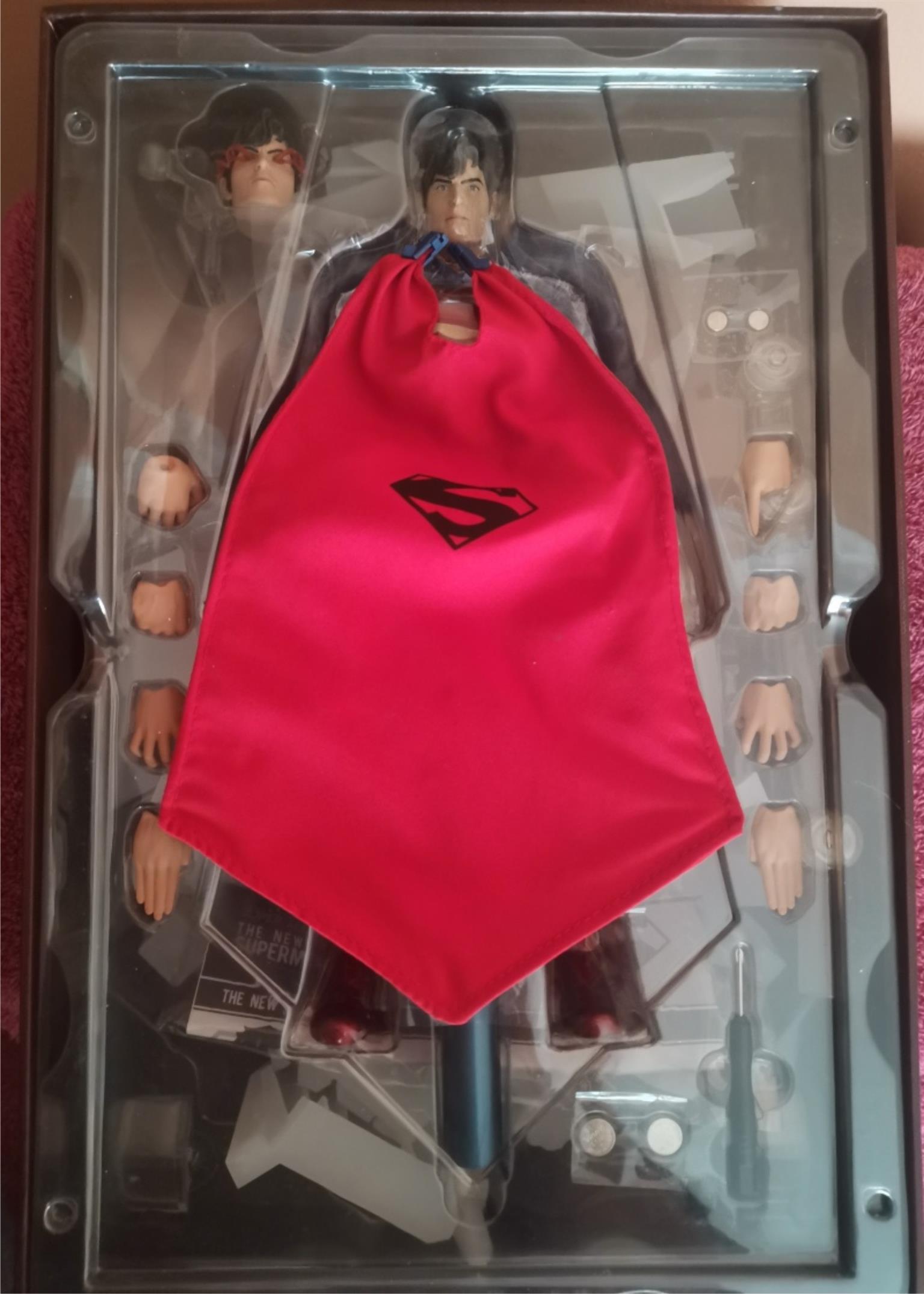 Superman Collectible Figure