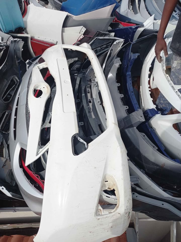 Toyota yaris used bumpers - Private Seller Toyota yaris used bumpers - Private Seller