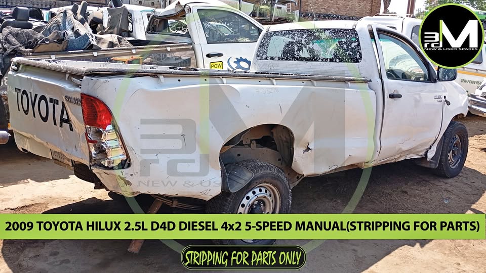 2009 Toyota Hilux 2.5 D4D DIESEL 4×2 Base Single Cab 5-SPEED MANUAL (STRIPPING FOR PARTS)